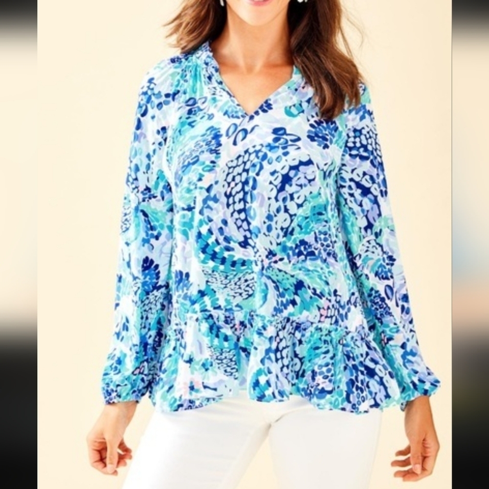 Lilly Pulitzer Savanna Baby Doll V-Neck Pullover Light Weight Top NWOT